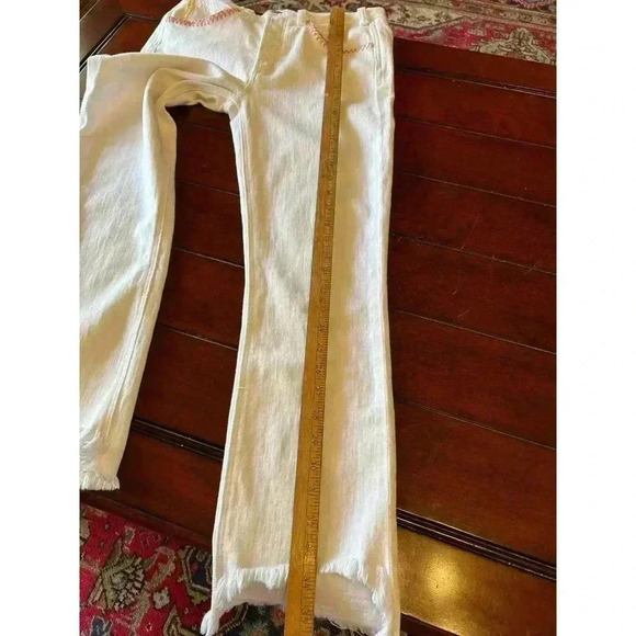 MCGUIRE White Denim Jeans with Embroidered Pockets Anthropologie Size 28 - Picture 12 of 12